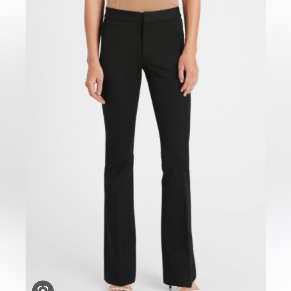Banana republic slim and flared work pants - size 00 Petite